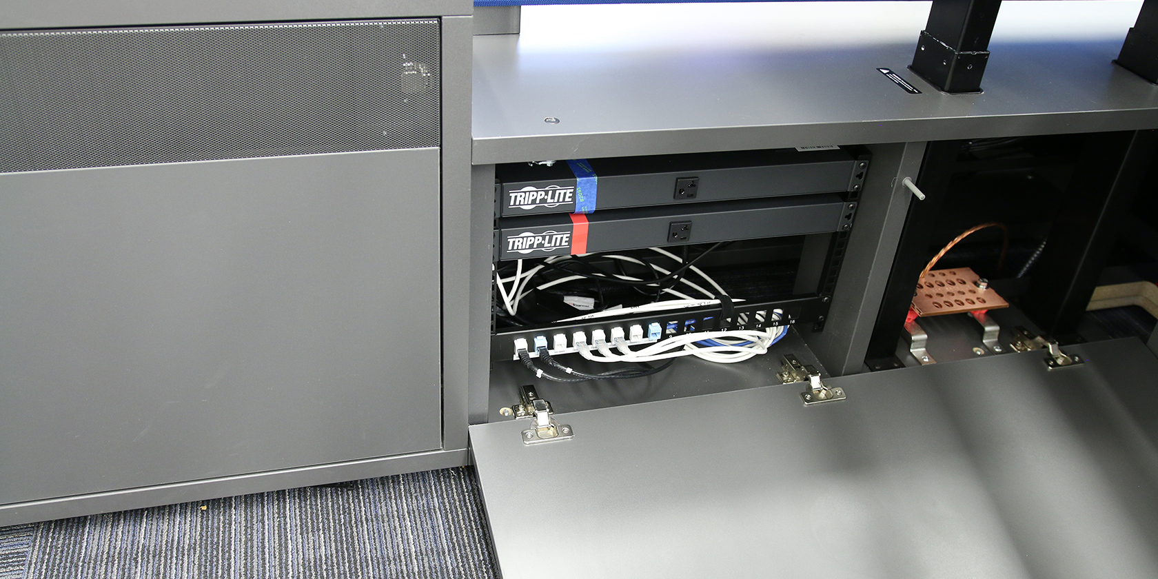 DispatchDeskHubInterior